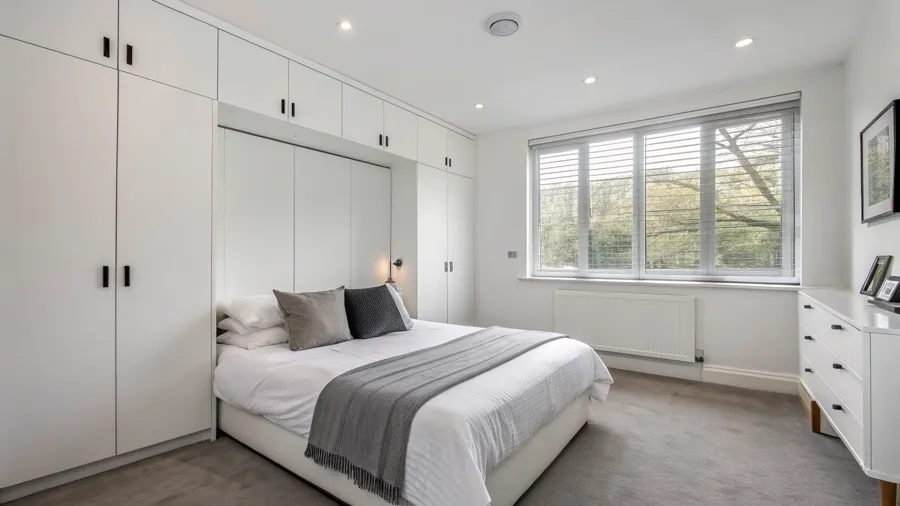 Example minimalist bedroom